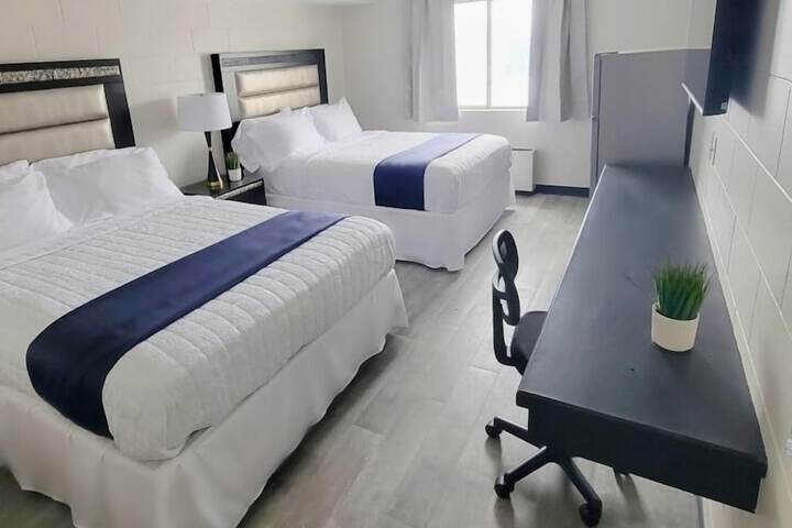 Room 15 of 24