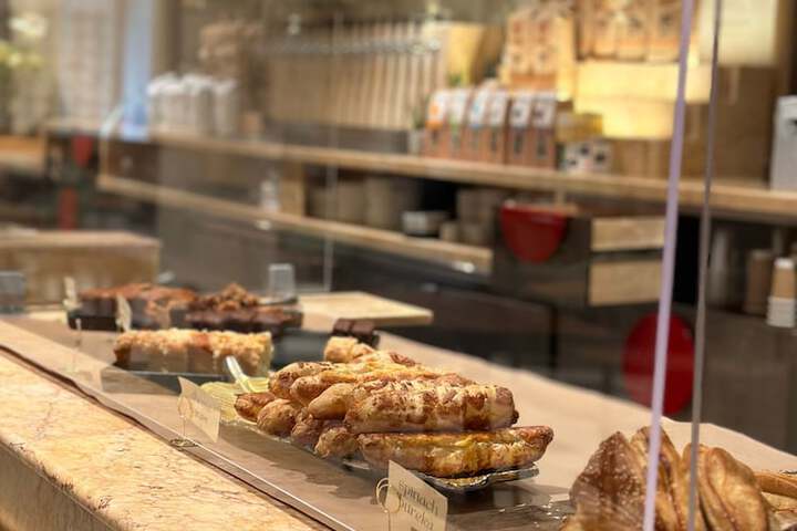 Breakfast/Coffee Service 49 of 51