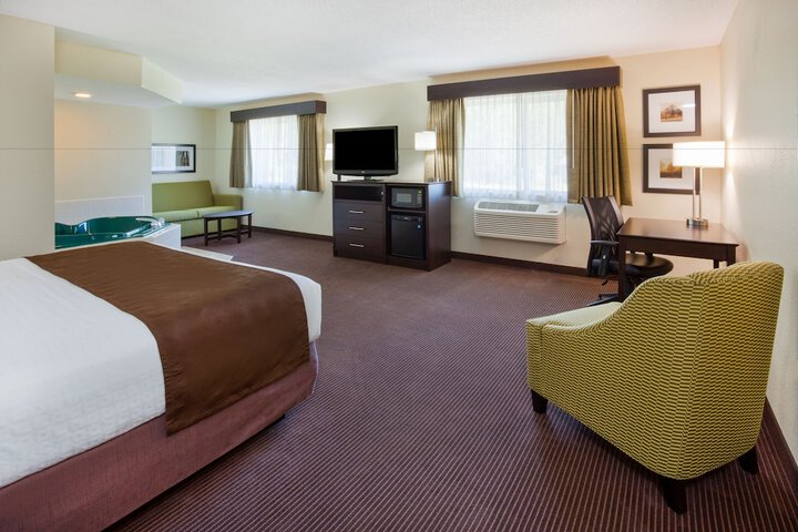 AmericInn by Wyndham Rhinelander