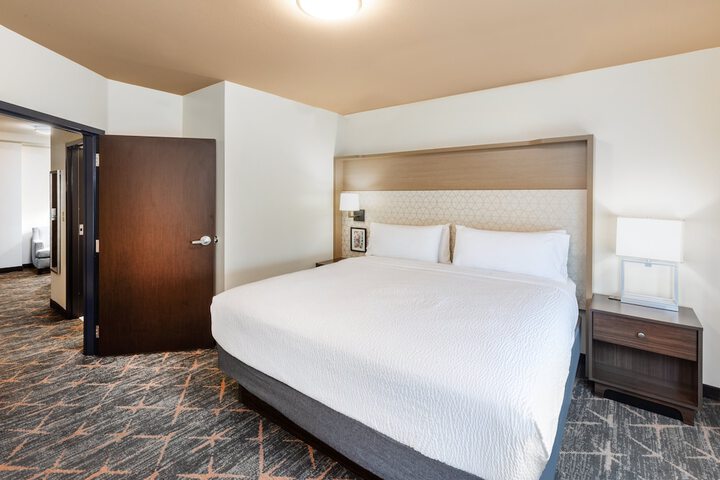 Room 18 of 49