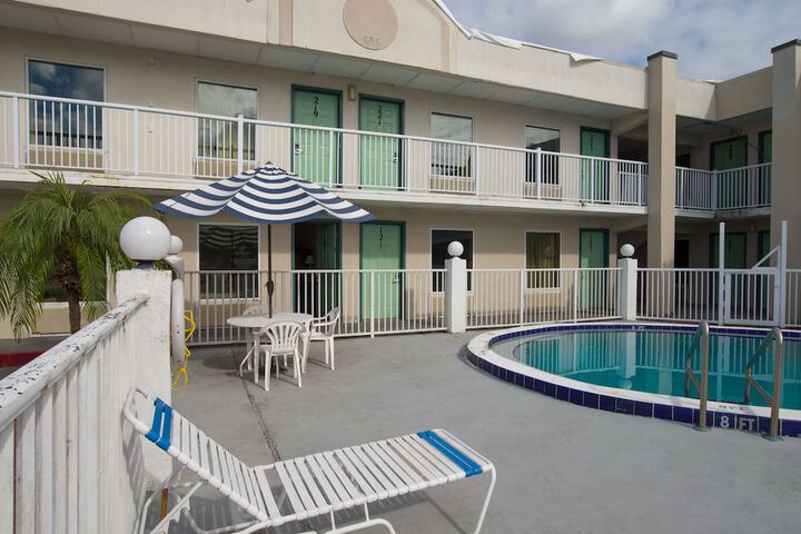 Pool 5 of 46