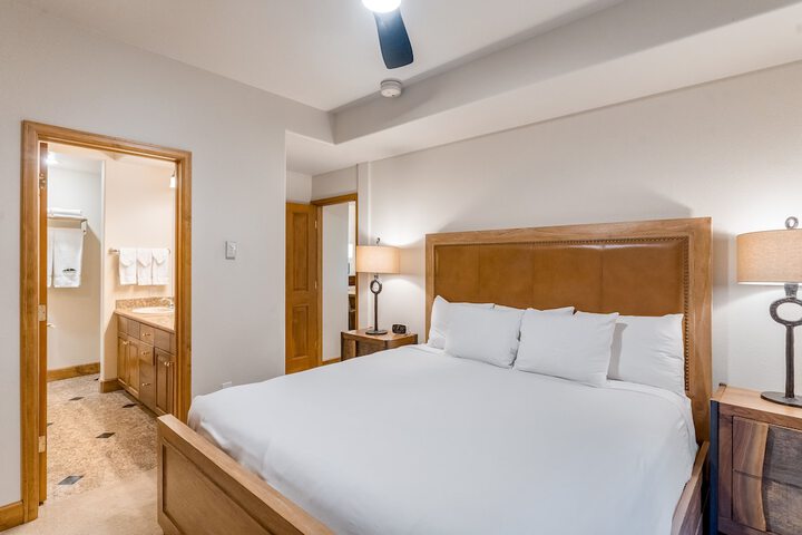 Room 20 of 40