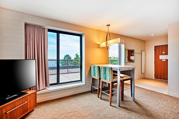 Room 10 of 47