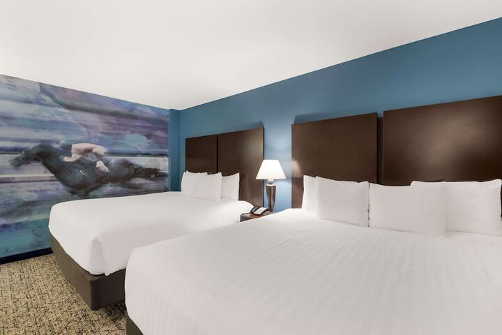 Room 16 of 30