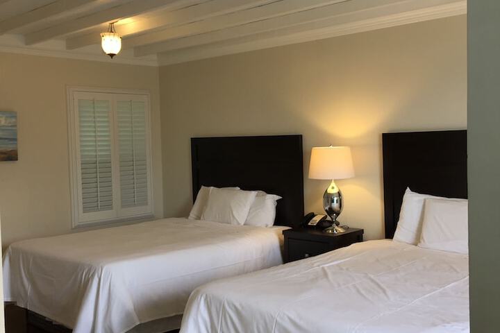 Beach Bungalow Inn and Suites