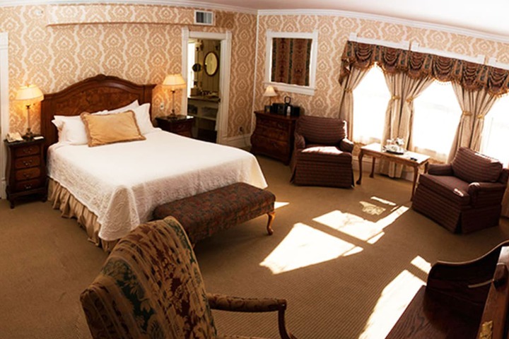 Room 41 of 75