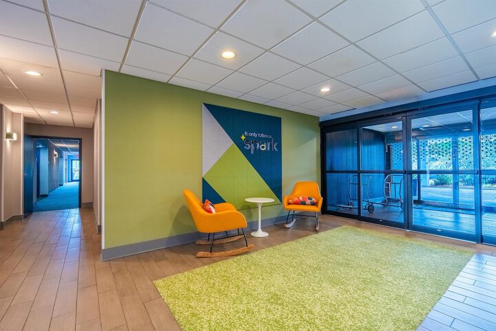 Spark by Hilton Atlanta Kennesaw Town Center