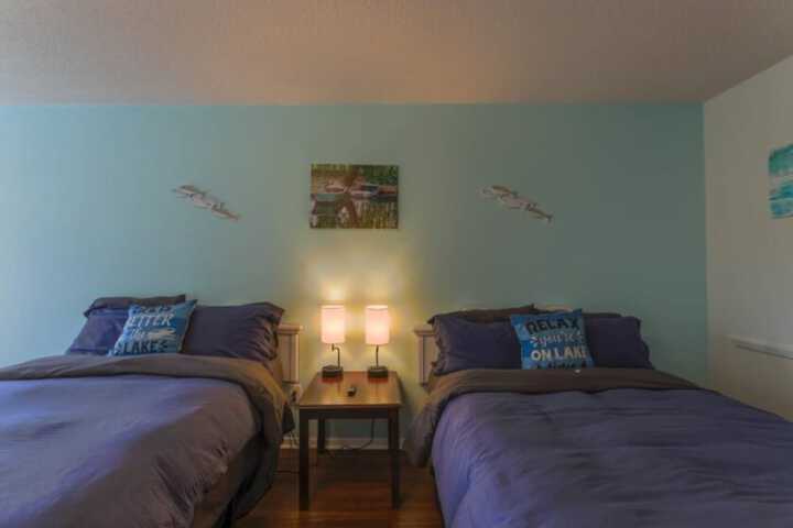Room 40 of 99