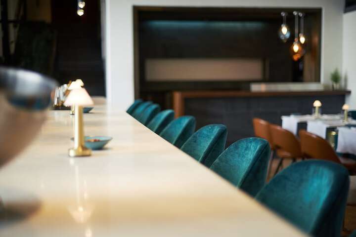 Lounge 125 of 149