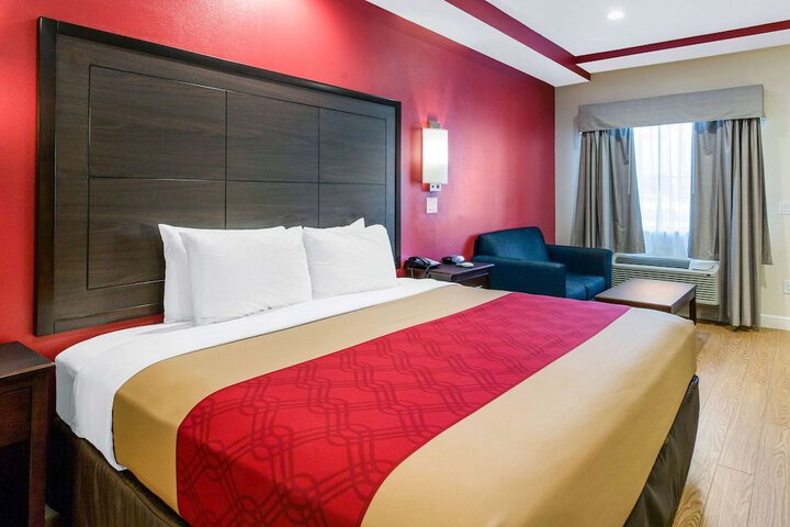 Room 34 of 57