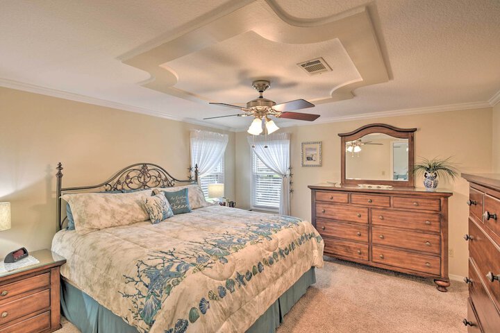 Picturesque Retreat on St. Johns River + Docks