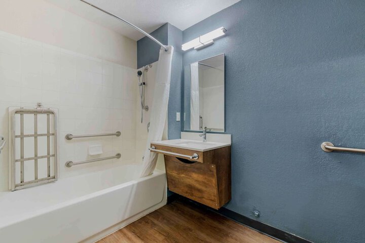 Extended Stay America Suites Miami Airport Doral