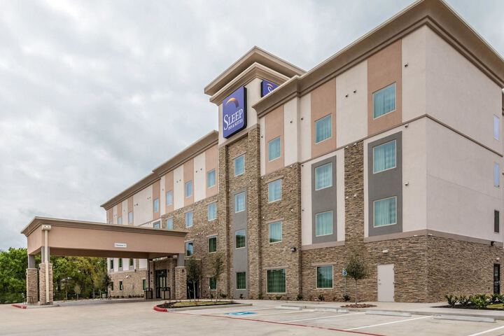 Hotel 2 of 34
