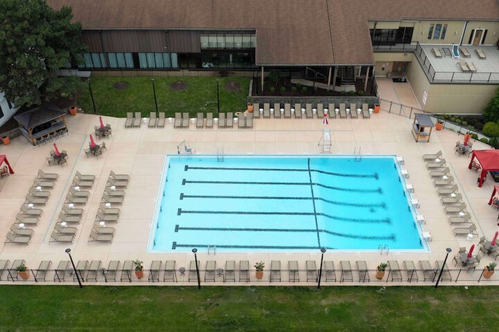 DoubleTree by Hilton Hotel St. Louis - Chesterfield