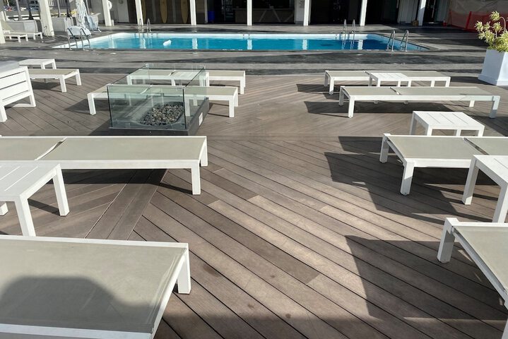 Pool 6 of 84