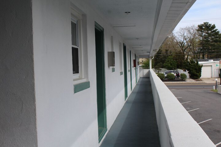 Hotel 4 of 23