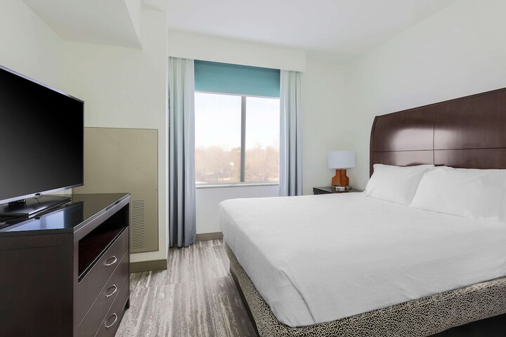 Room 14 of 35