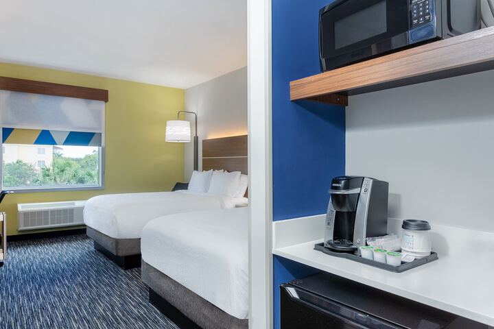 Room 20 of 43