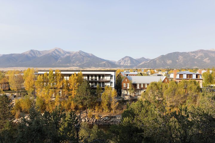 Surf Hotel & Chateau