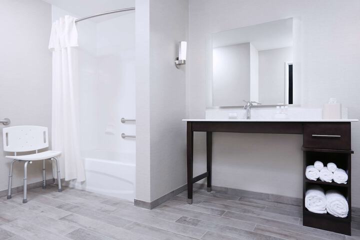 Homewood Suites by Hilton West Fargo Sanford Medical Center