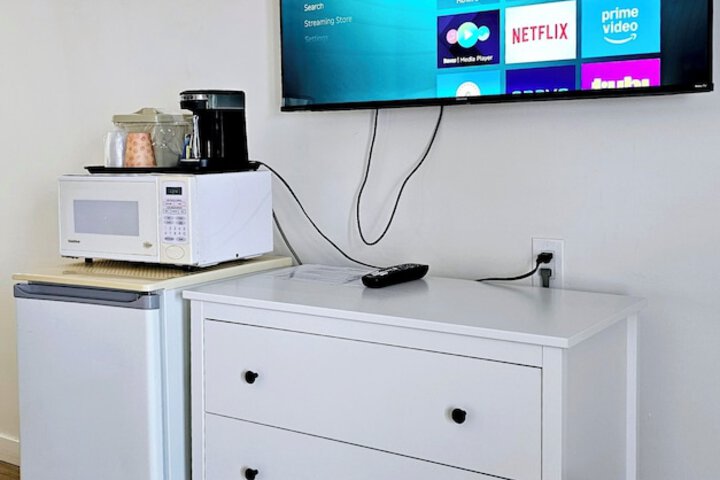 Cloud 9 Inn