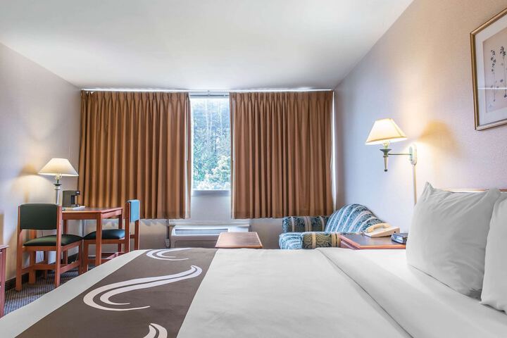 Room 21 of 55