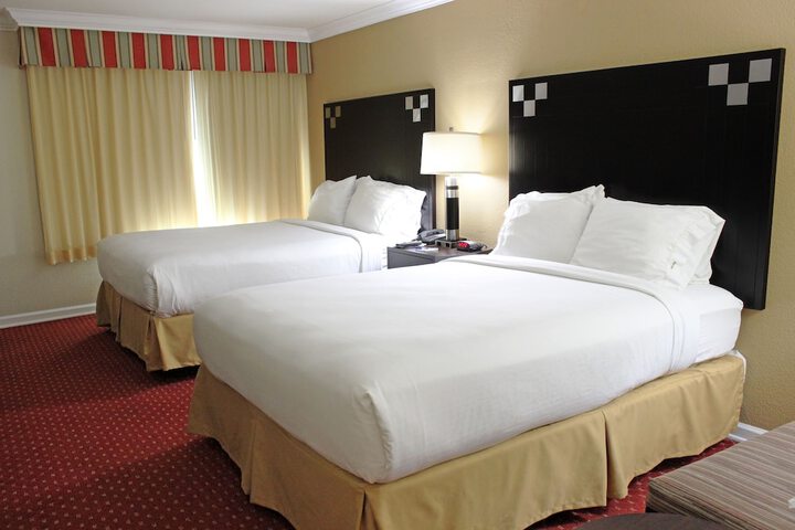 Room 12 of 47