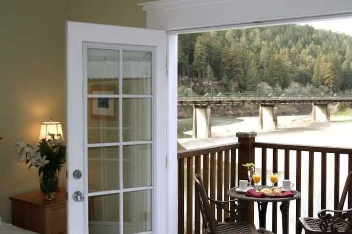 Highland Dell Lodge