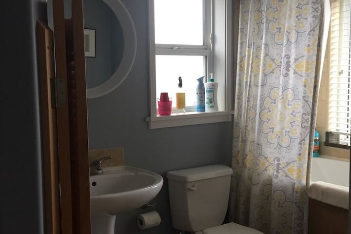 Room 31 of 62