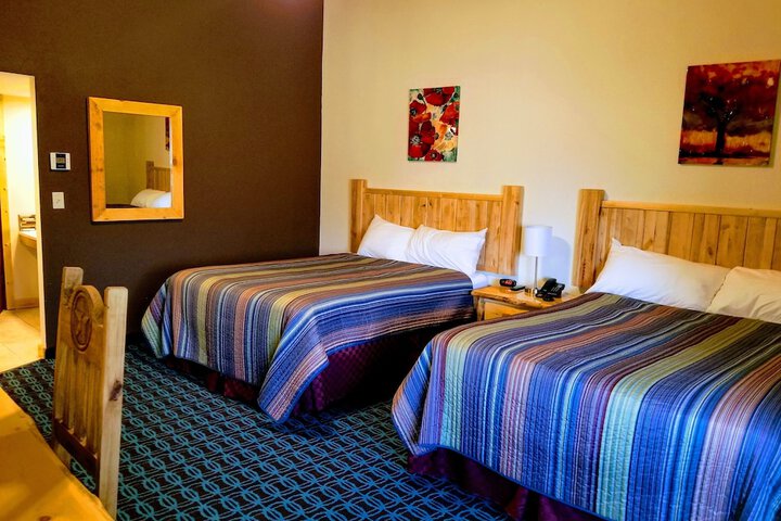 Room 92 of 98