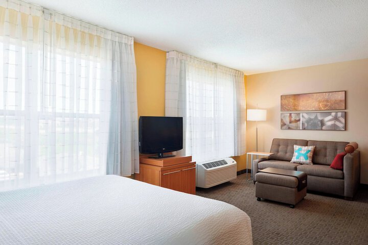 Room 16 of 24