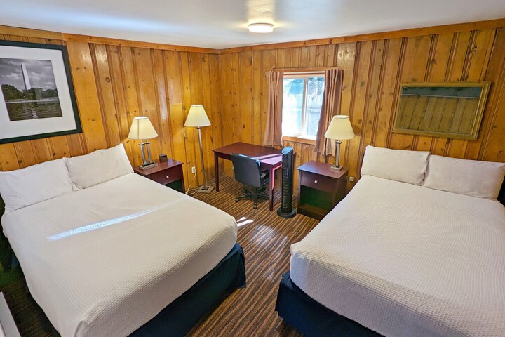 Teton Court Motel