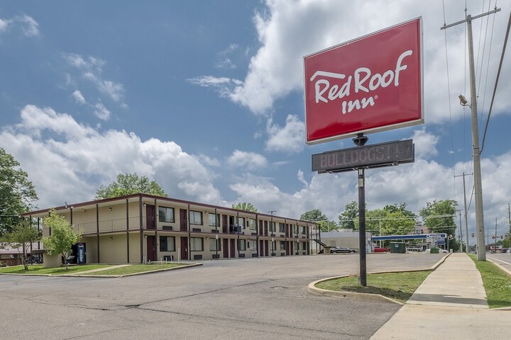 Red Roof Inn Starkville - University
