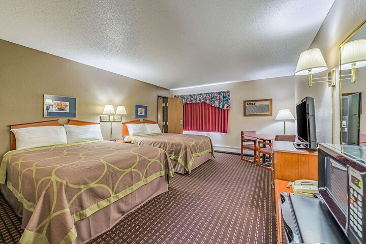 Room 19 of 29