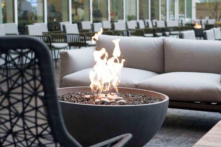 Lounge 65 of 80