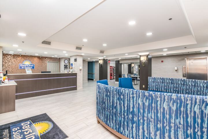 Days Inn & Suites by Wyndham Prattville-Montgomery