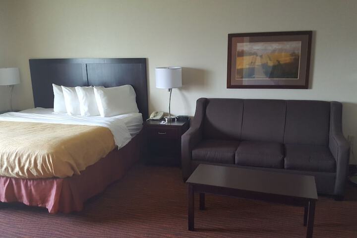Room 14 of 46