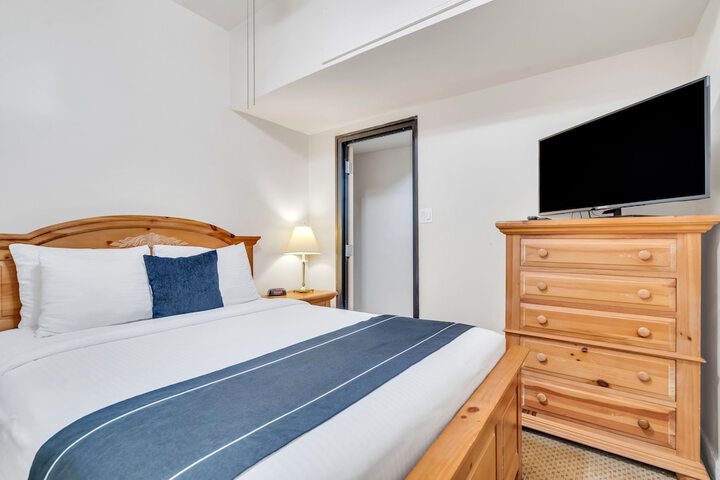 Room 107 of 130