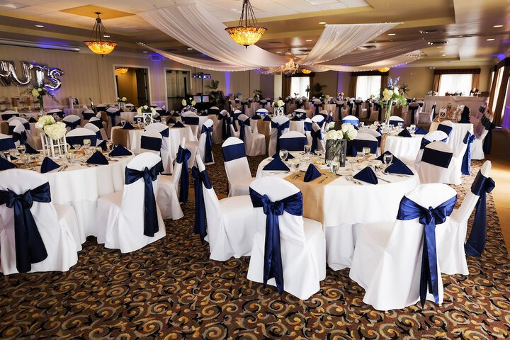 Ballroom/Hall 97 of 108