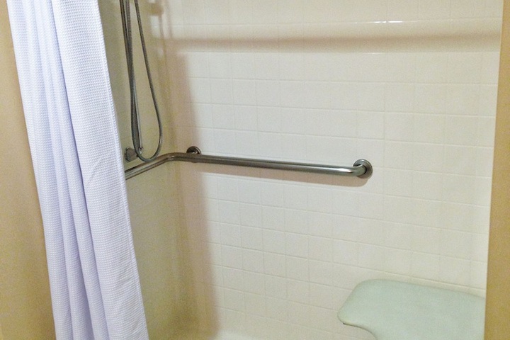 Room 20 of 28