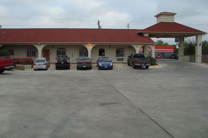 Hotel 8 of 45