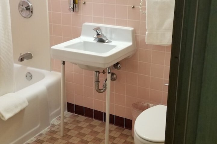Room 67 of 75
