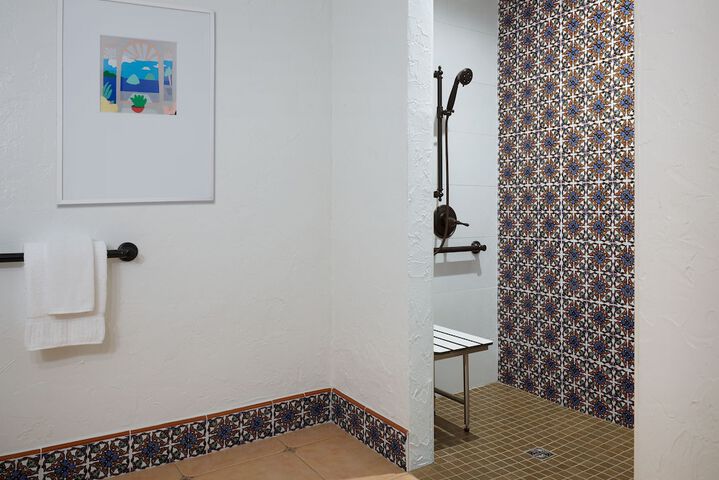 Room 30 of 75