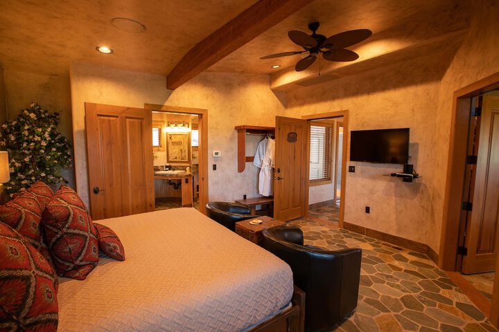 Cougar Ridge Resort