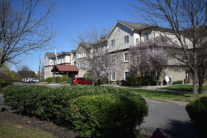 Staybridge Suites Cranbury by IHG