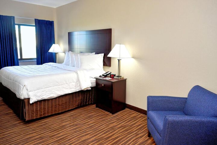 Room 18 of 38