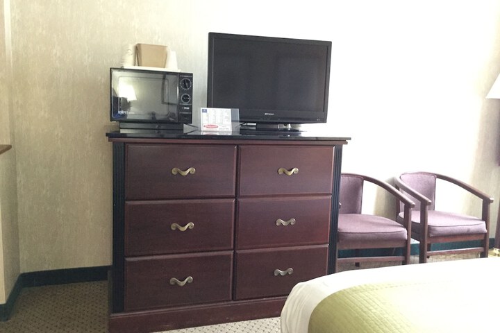 Room 25 of 35