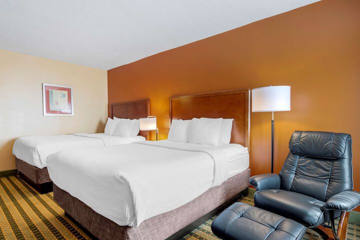 Room 15 of 28