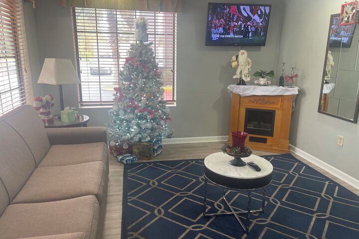 Red Roof Inn & Suites Hinesville