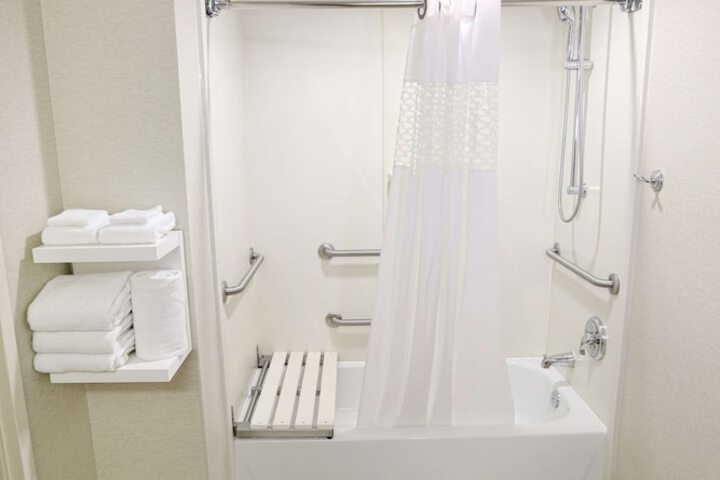 Hampton Inn & Suites Chincoteague Waterfront